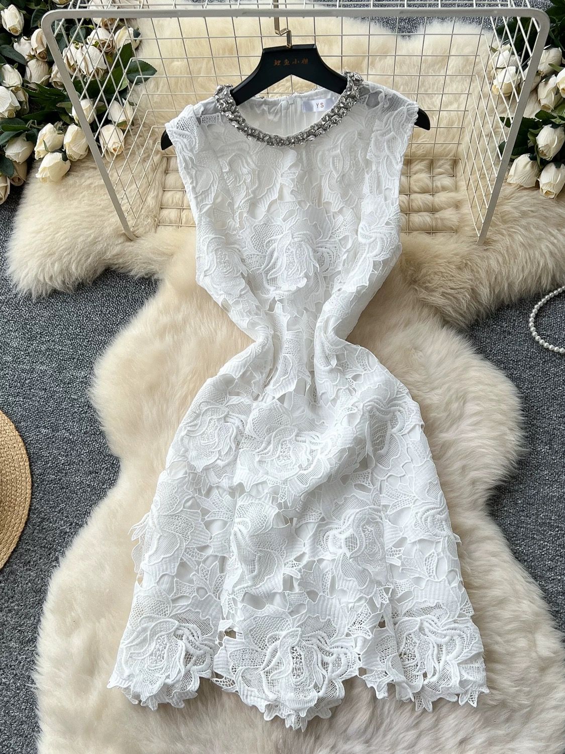 Set the mood lace dress FD457 image