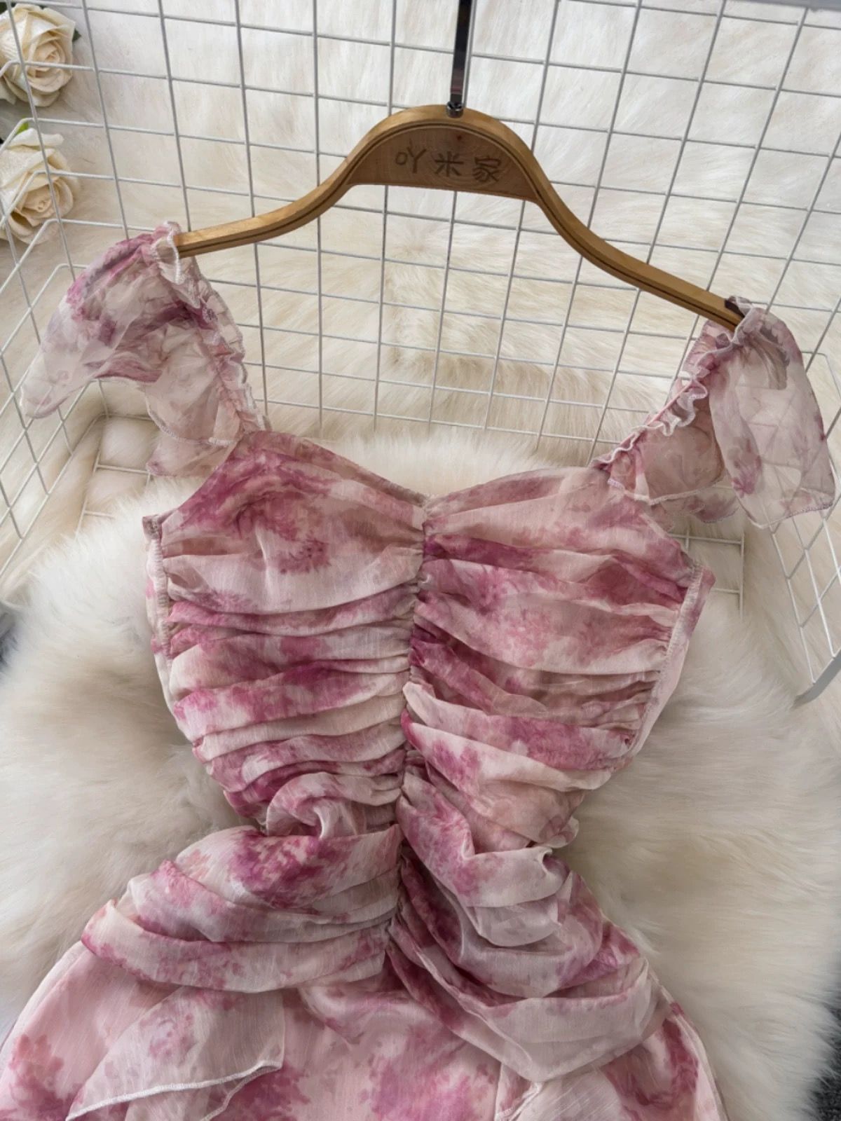 Hotter than you dress CD1949 image