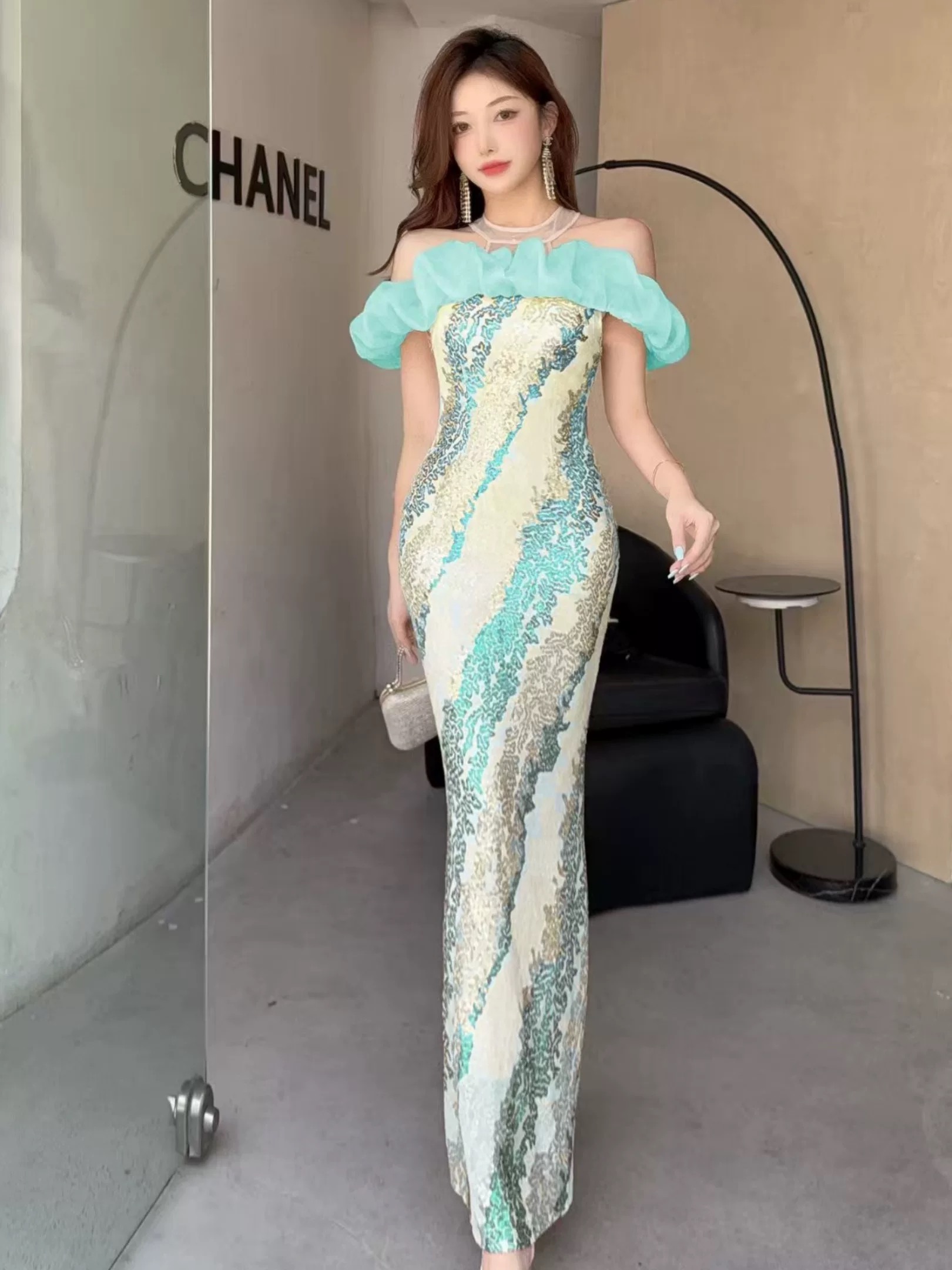 Luxury views dress FD1031 image