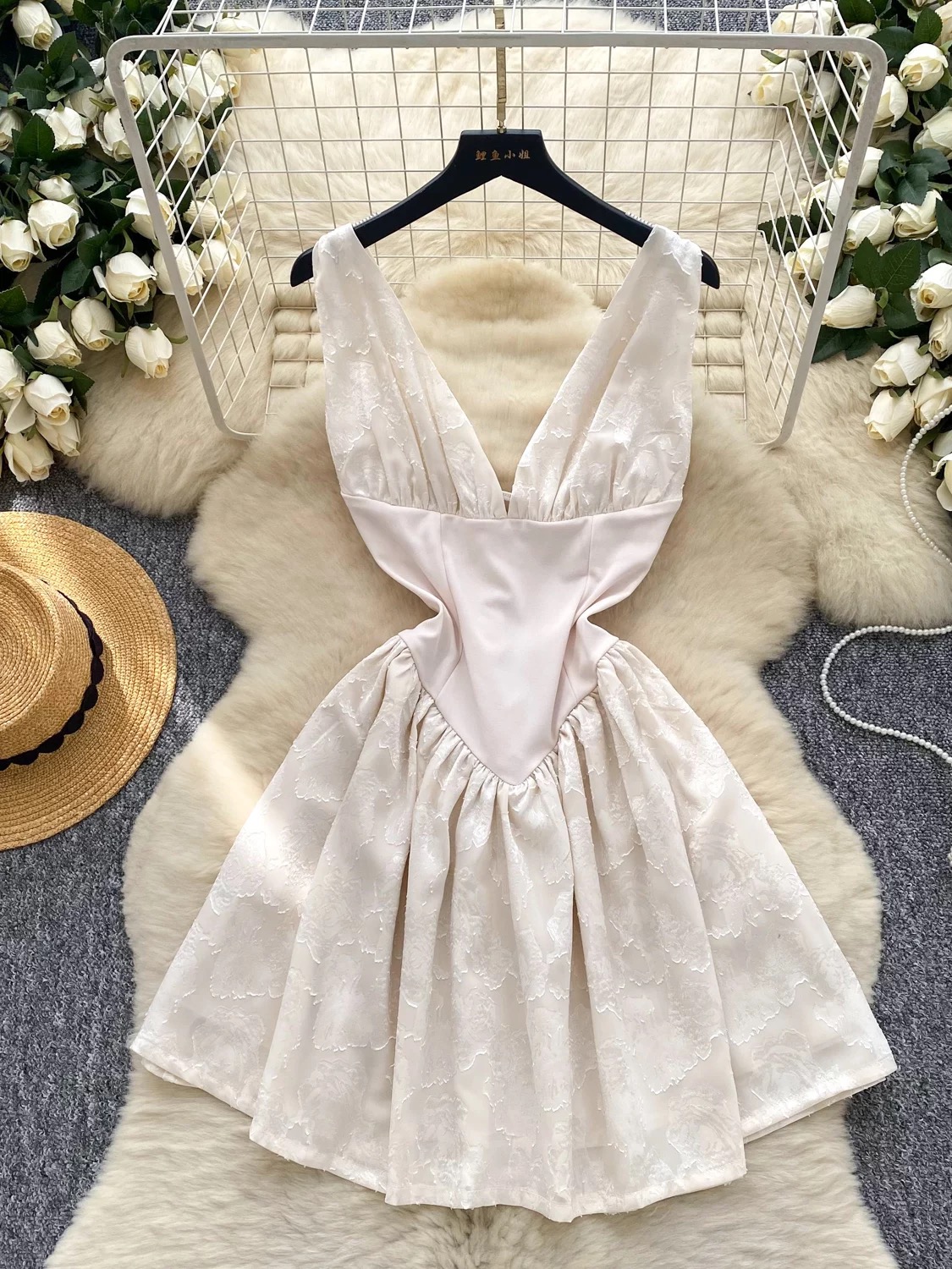 Tiagan dress CD585 image