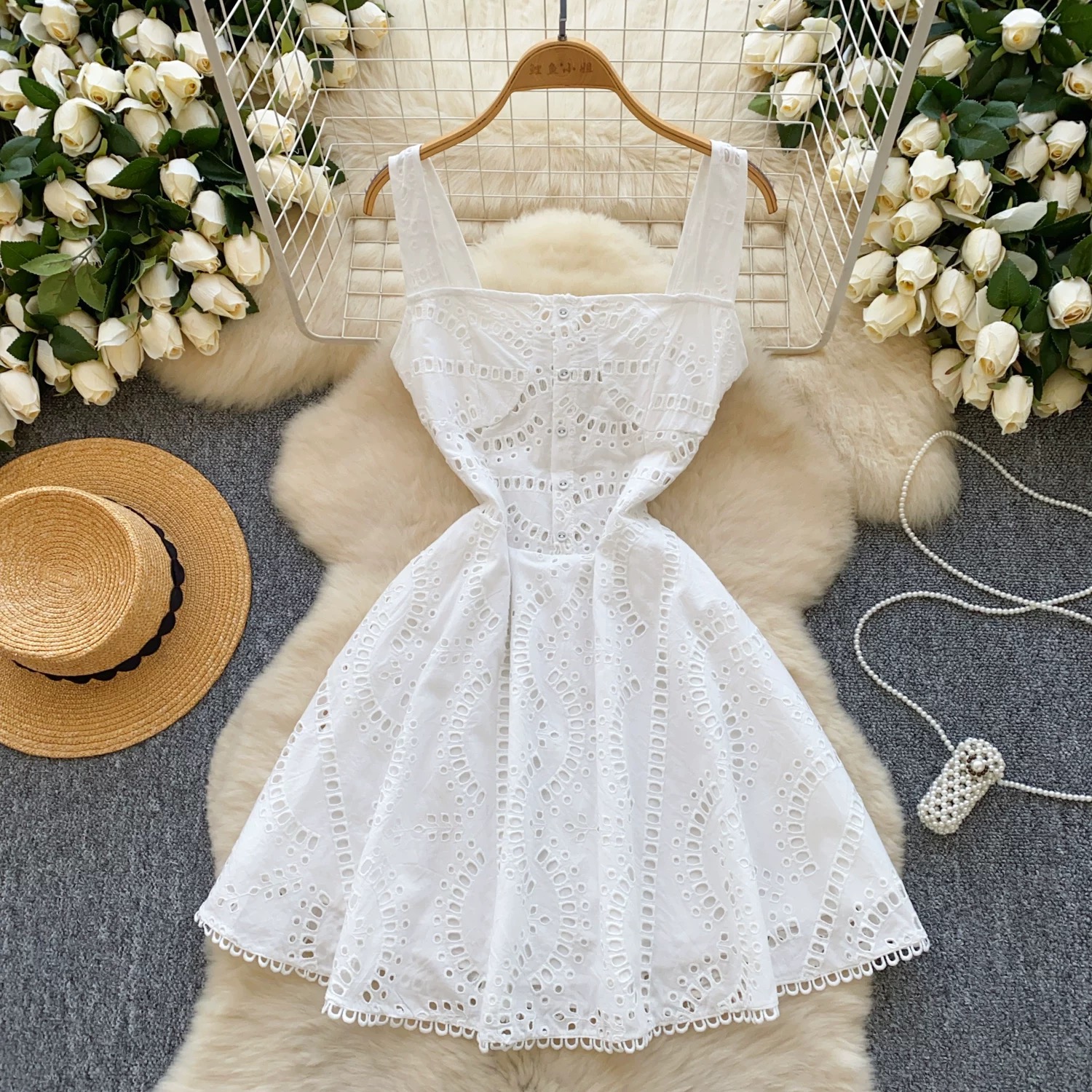 Golden horizon dress CD991 image