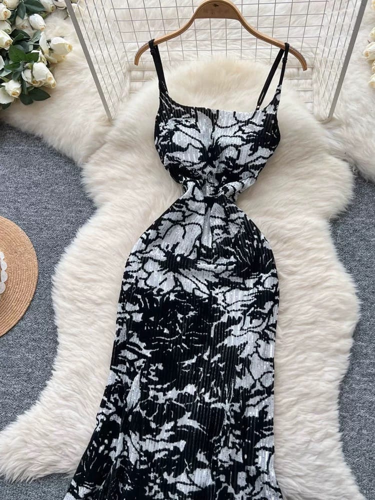 Petite Sabrina dress CD399 image