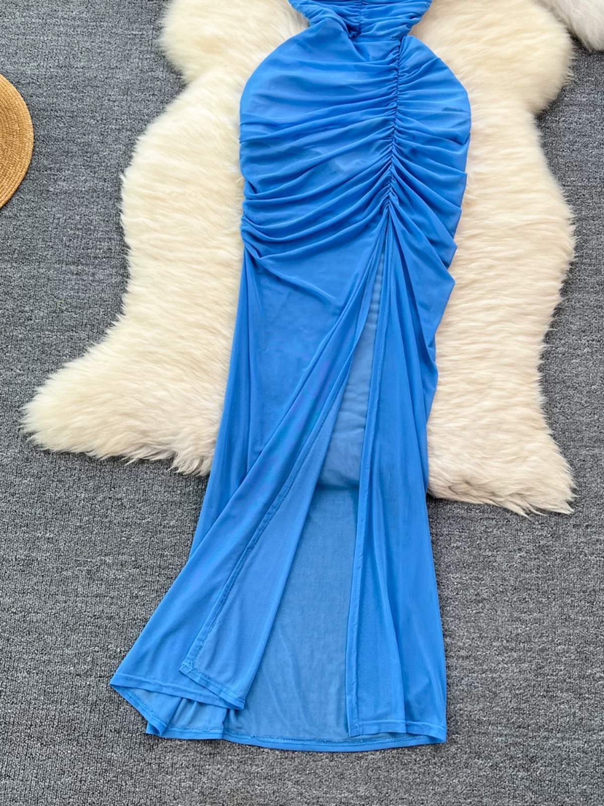 Analise dress CD1969 image