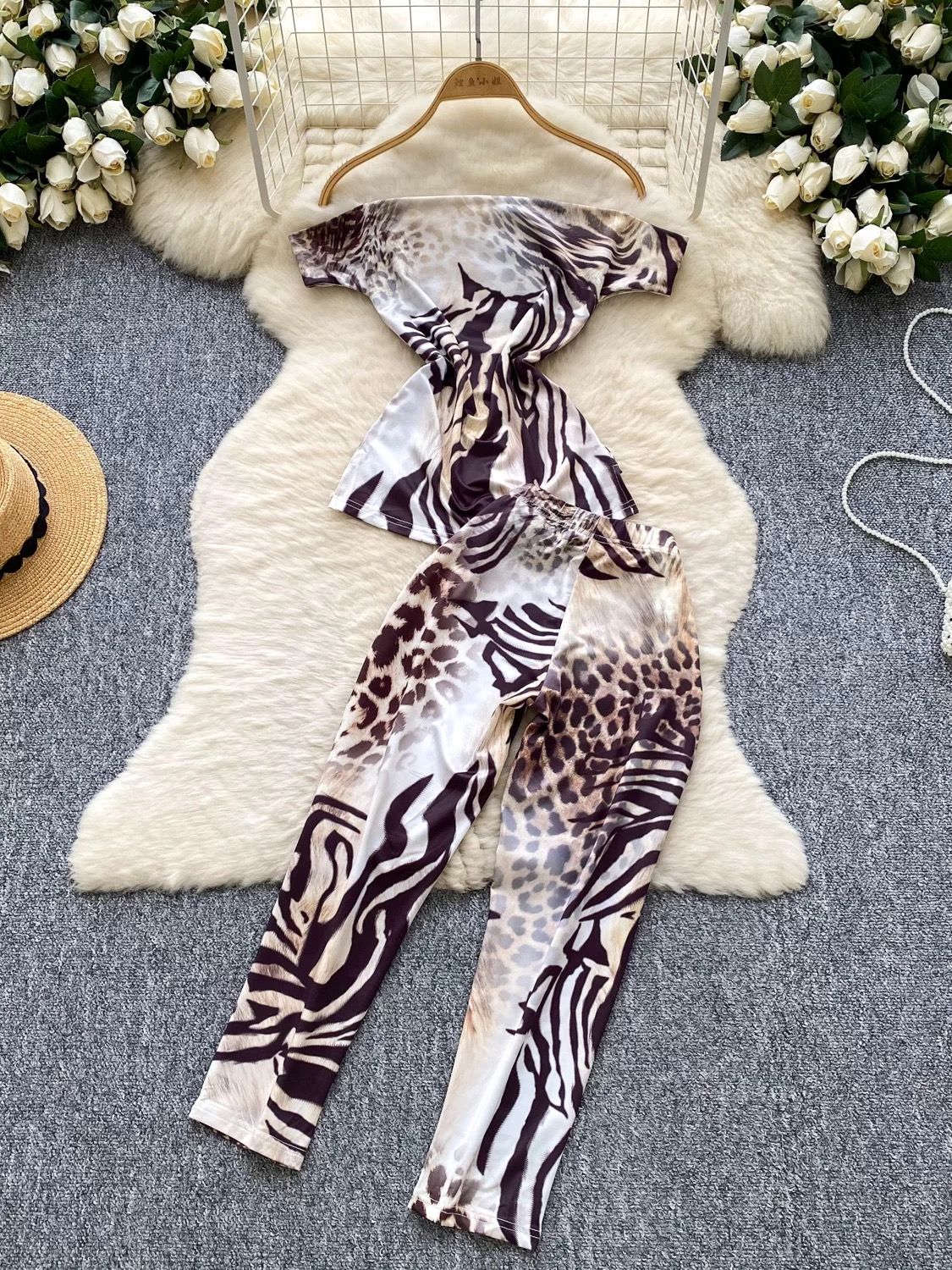 Uptown downtown set CTP819 image