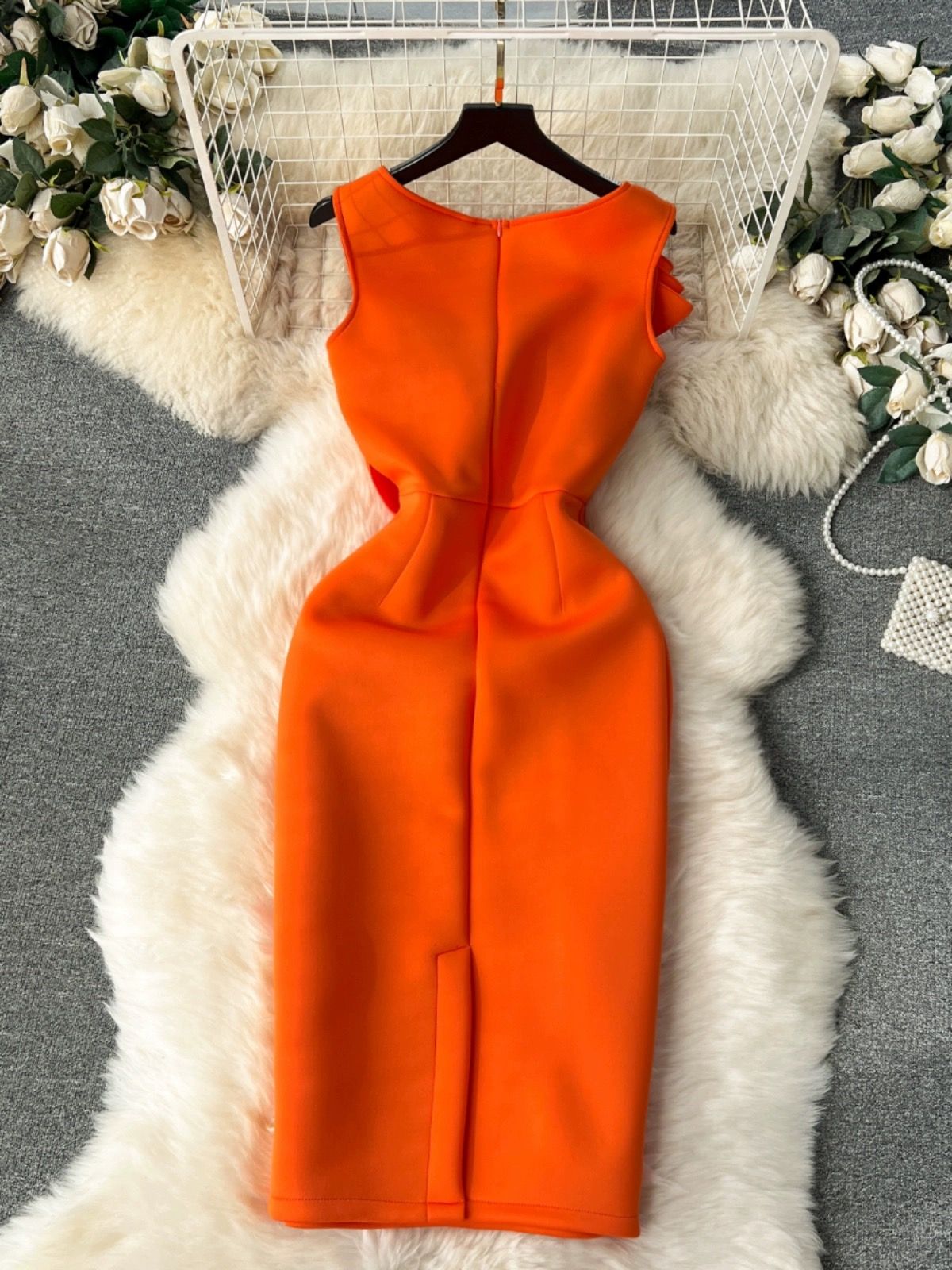 What lies underneath dress  EBC264 image