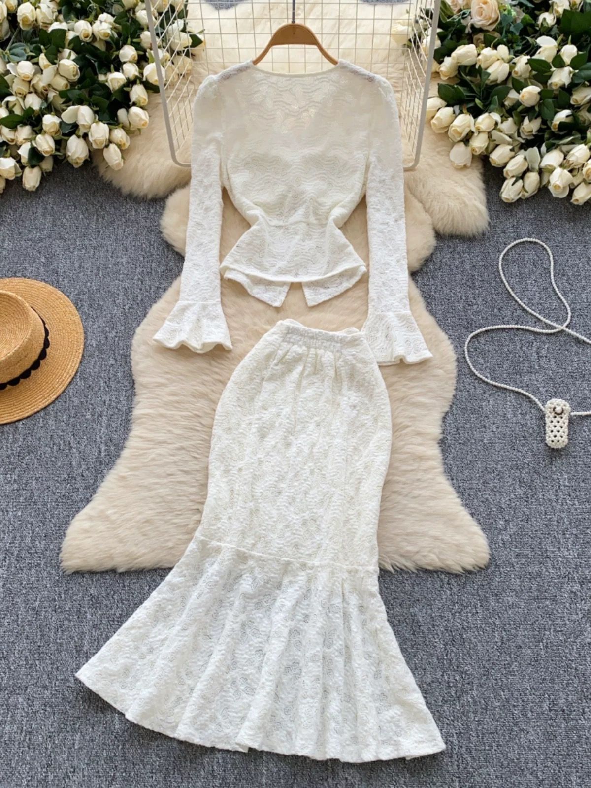 Showing up tonight set FTP261 image