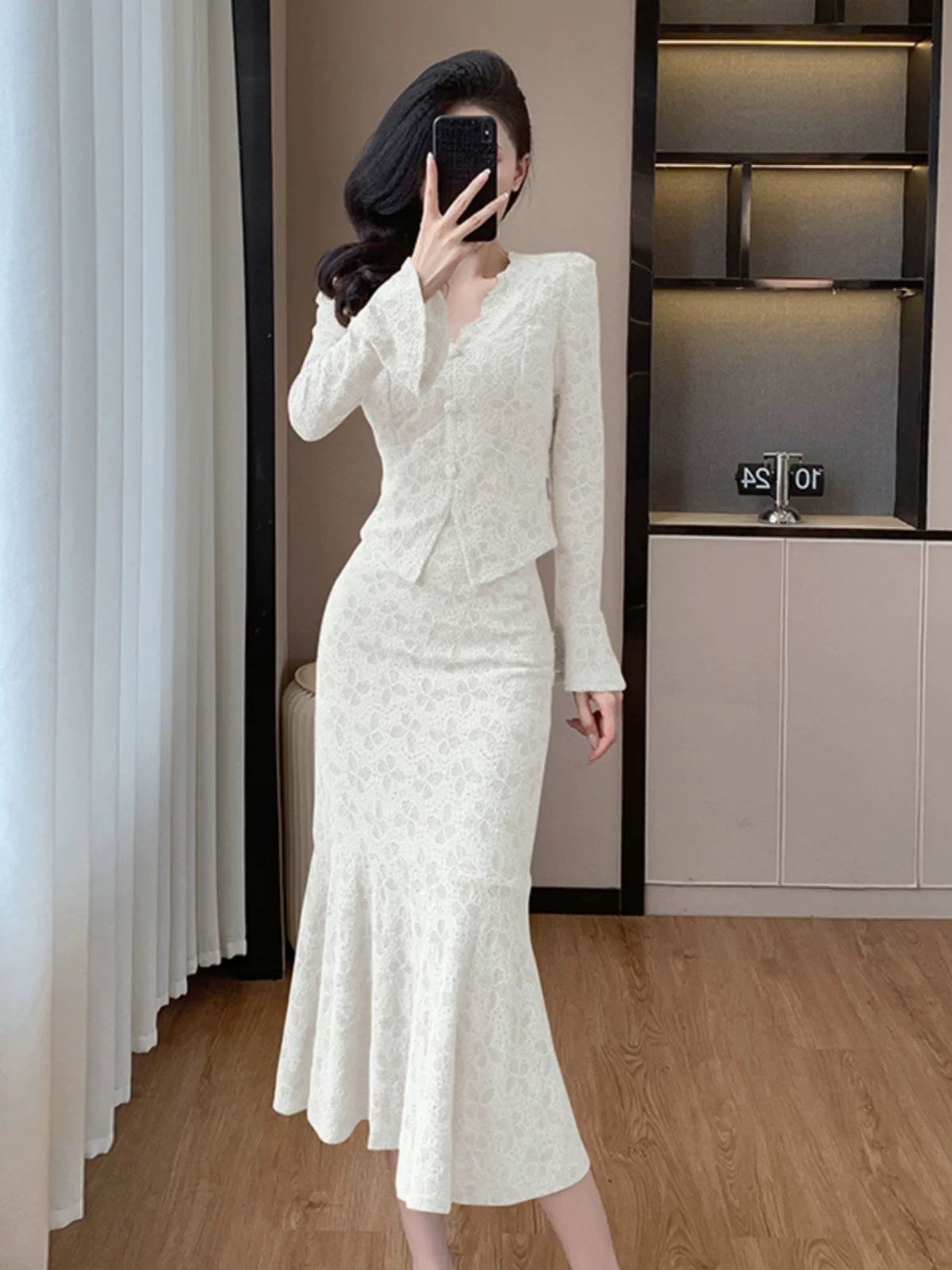 Showing up tonight set FTP261 image