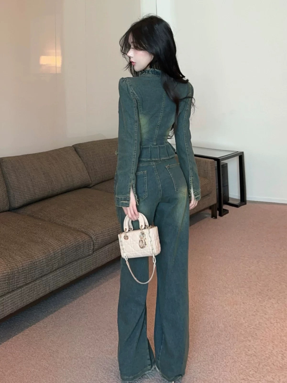 Cold night out set DTP167 image