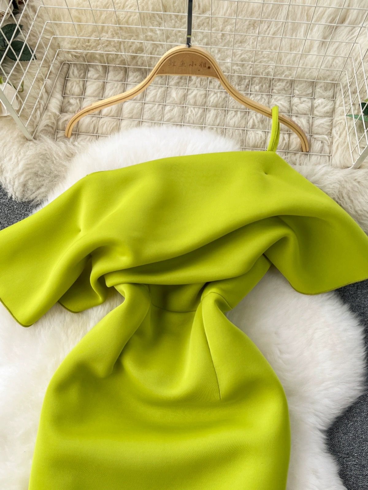 Hollywood glam dress EBC180 image