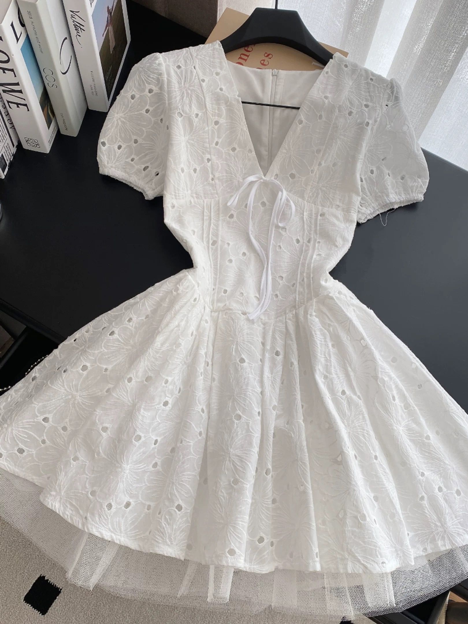 Chicago babe lace dress CD363 image