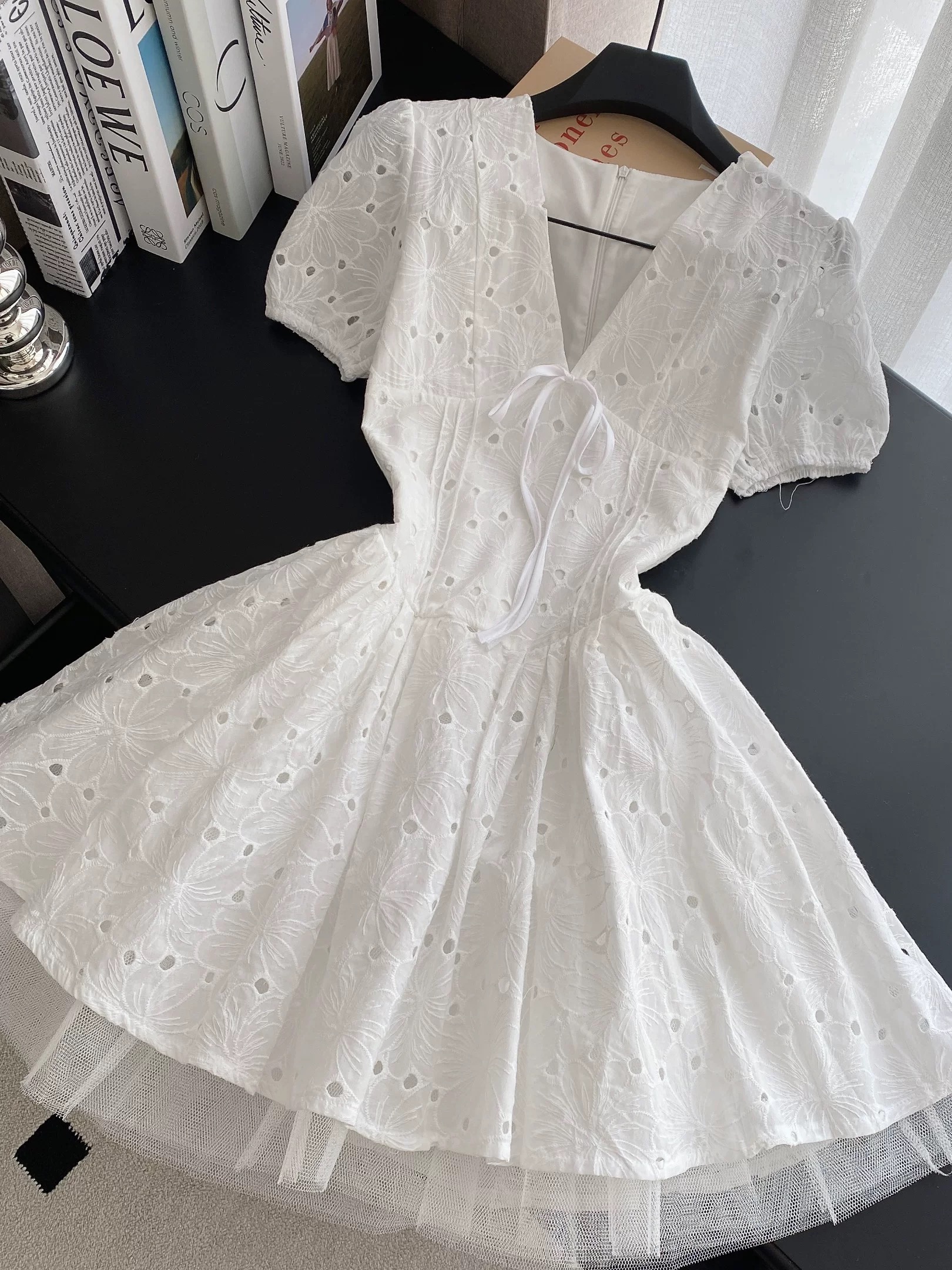 Chicago babe lace dress CD363 image