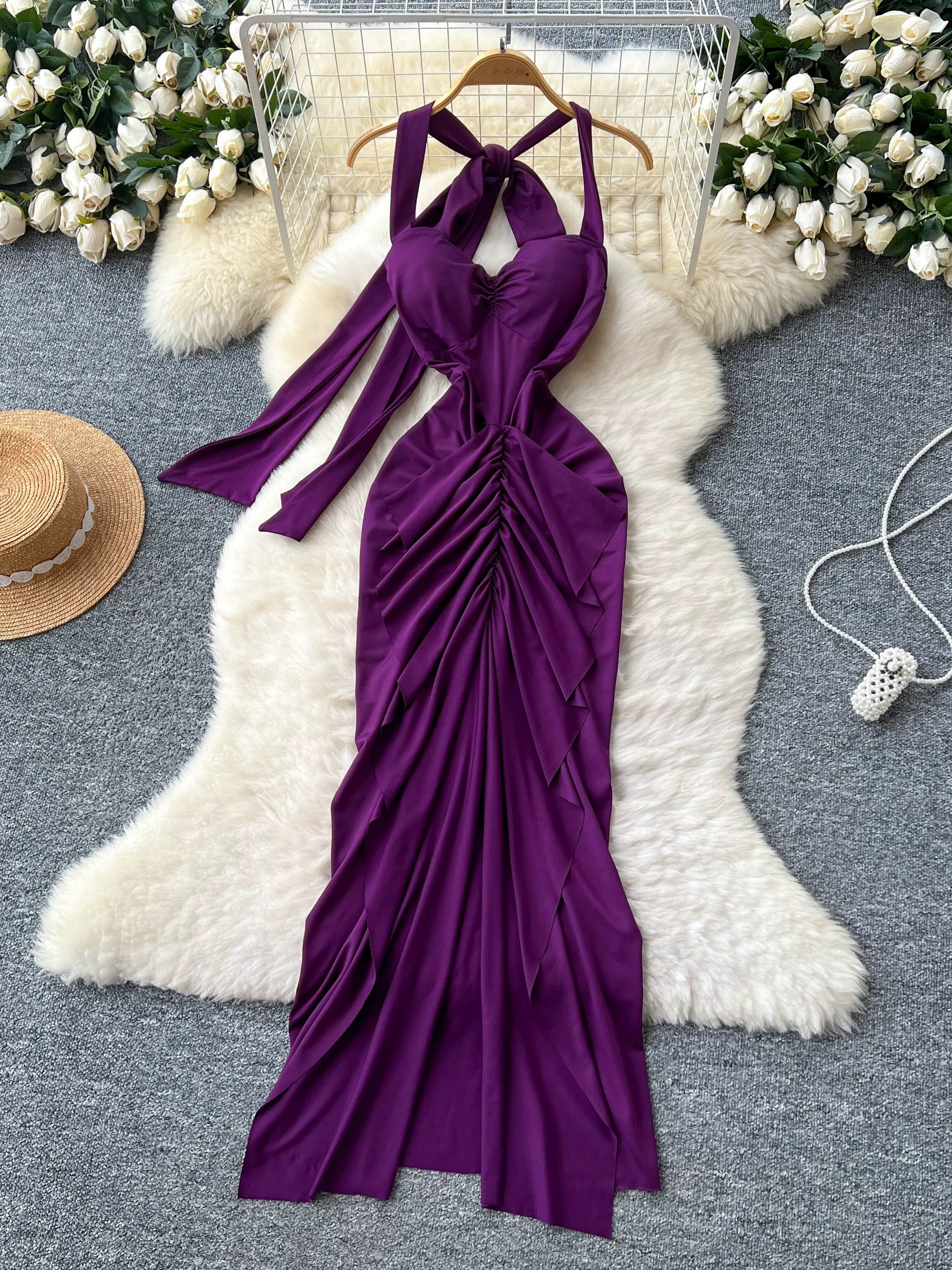 Queen on vacay dress CD379 image