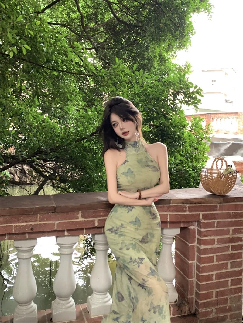 Perfectly classic dress CD942 image