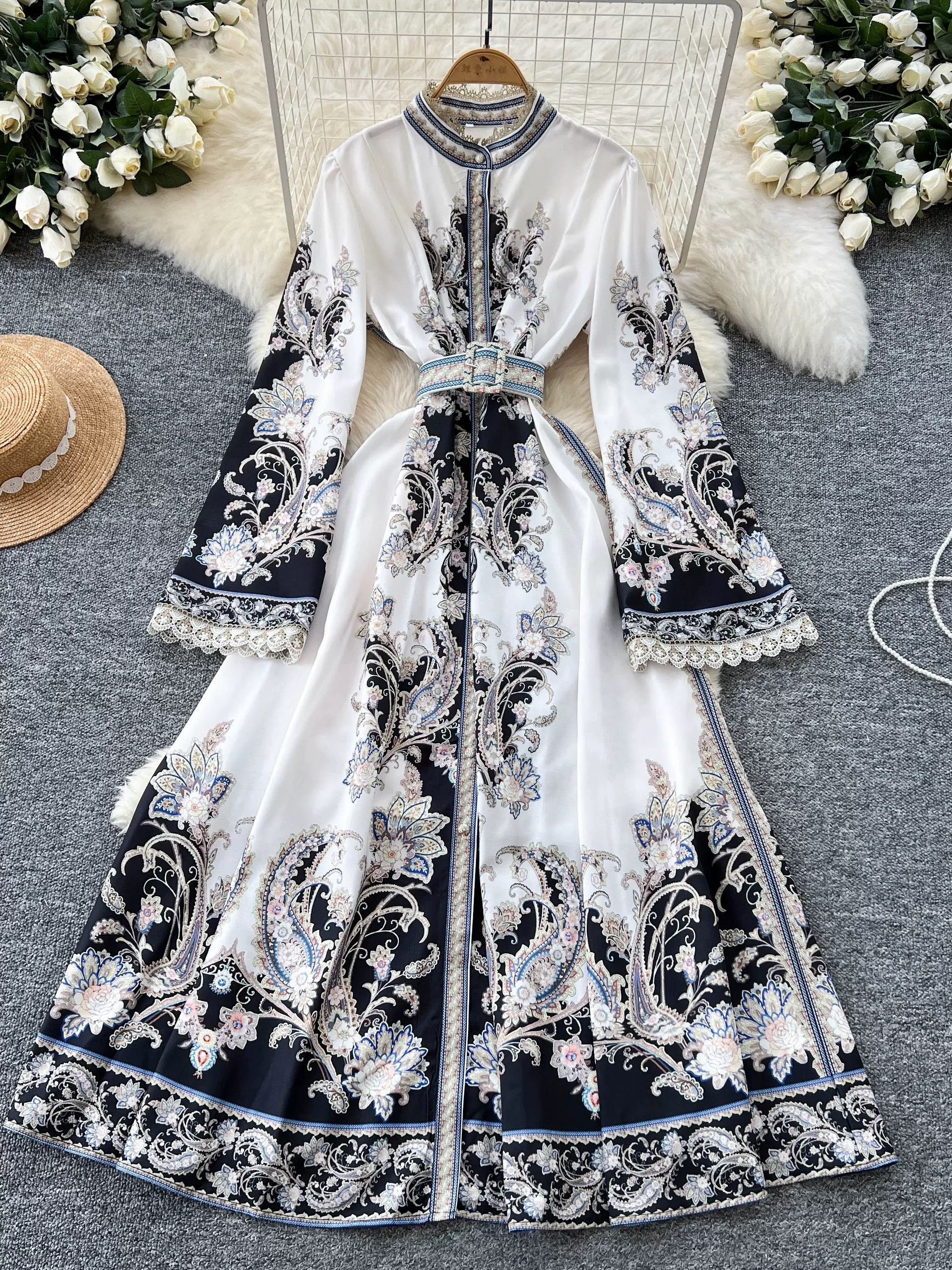 It’s not me it’s you print dress ED191 image