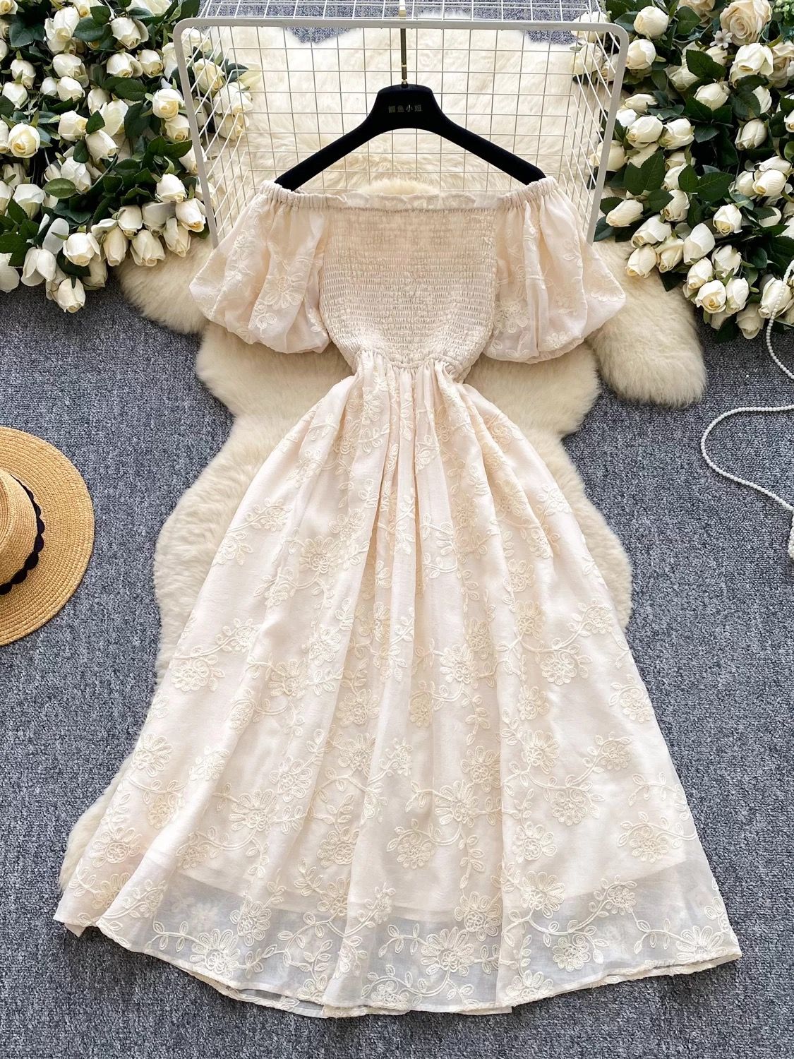 Ciao baby lace dress CD551 image