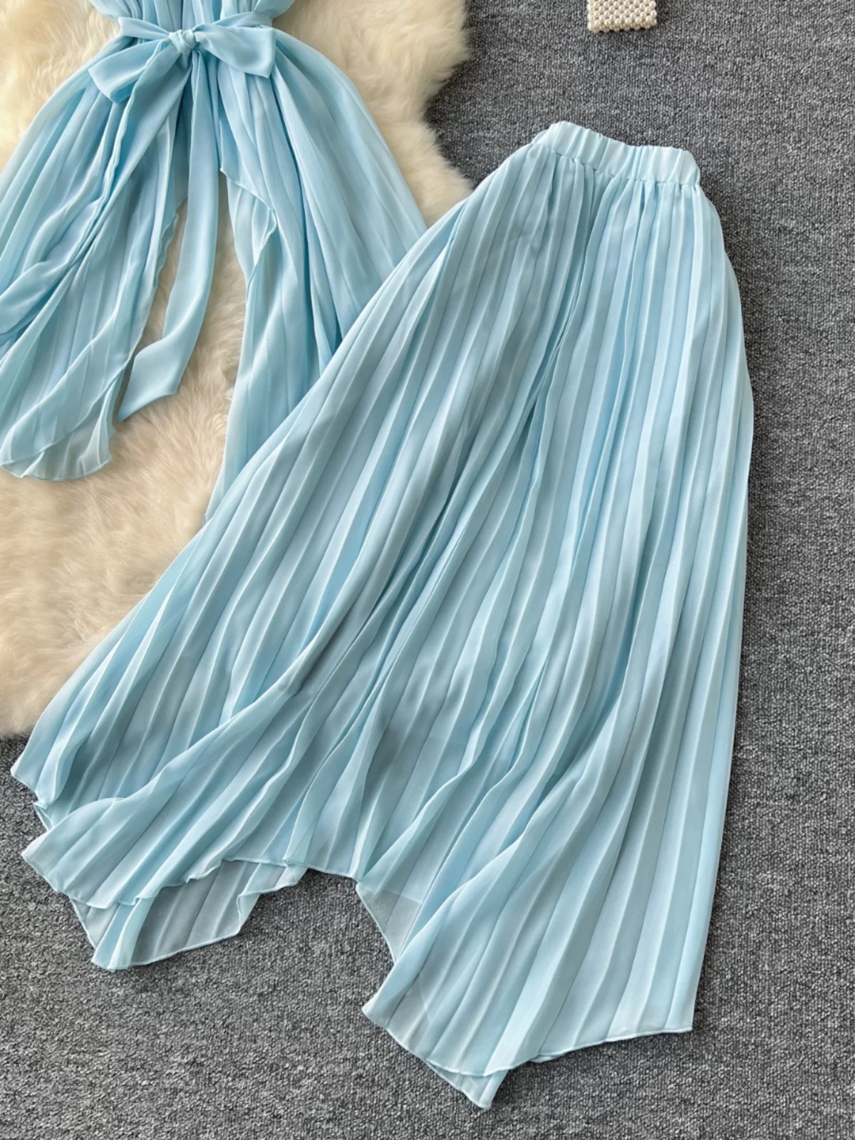 Telling lies set CTP405 image