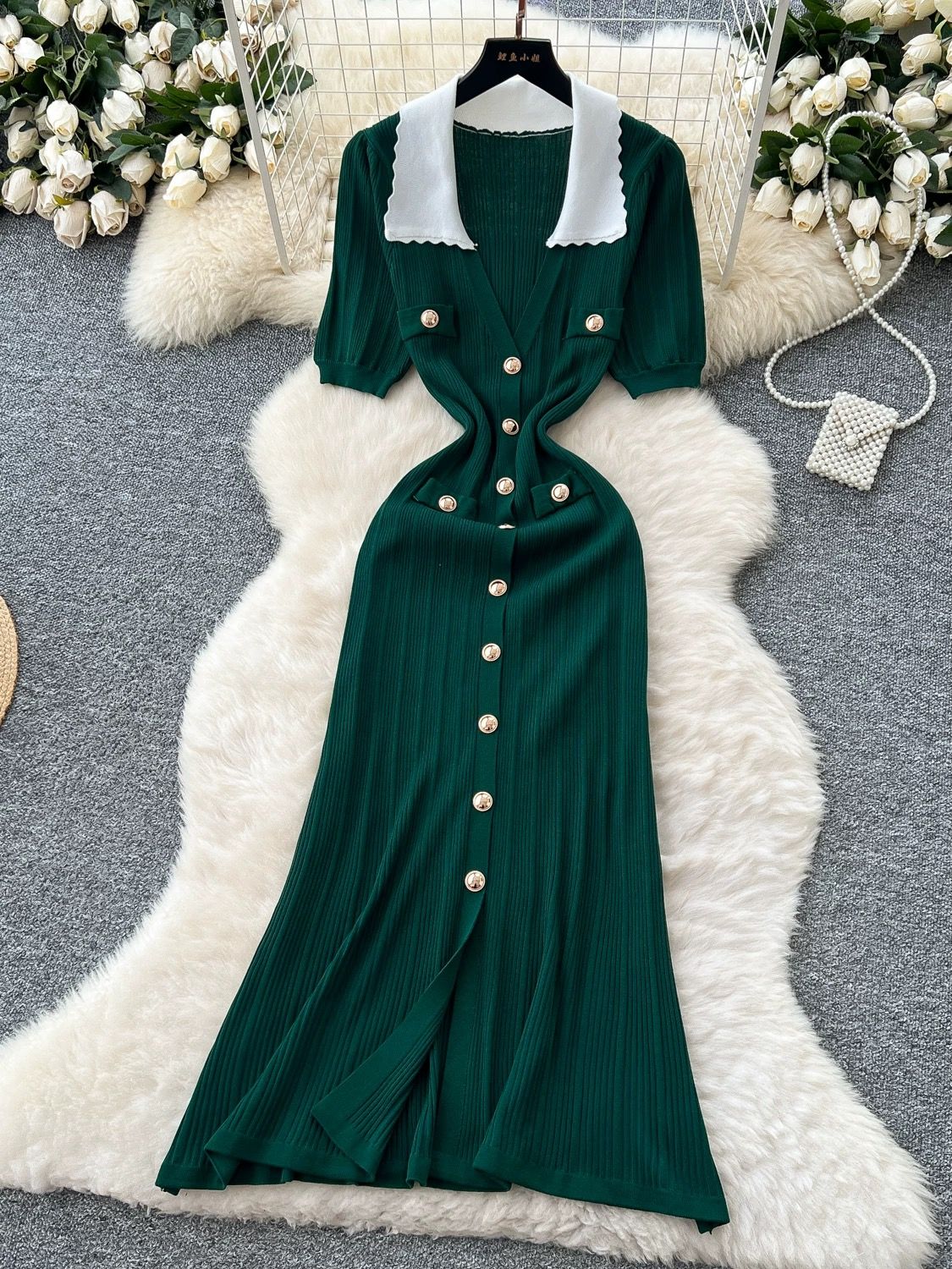 Barbie season dress CD387 image