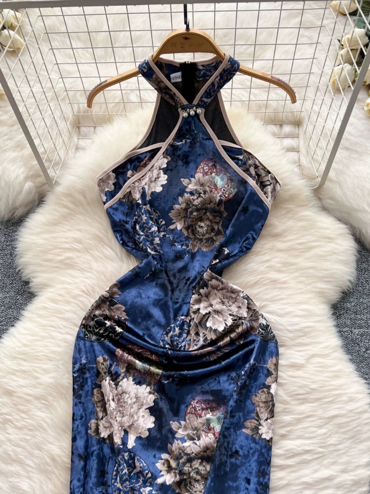 Brace up qipao dress Q225 image