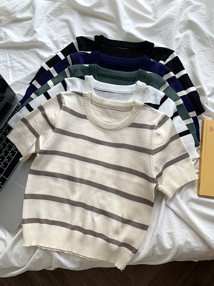 Casual cozy top image