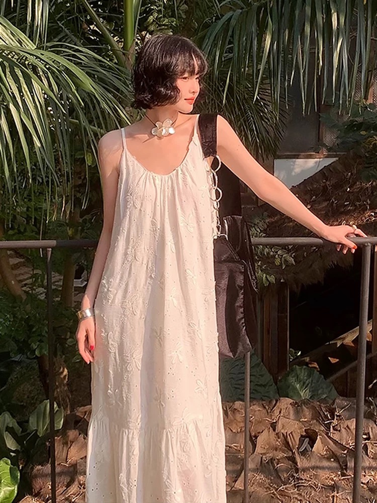 Perfect illusion Barbie dress CD389 image