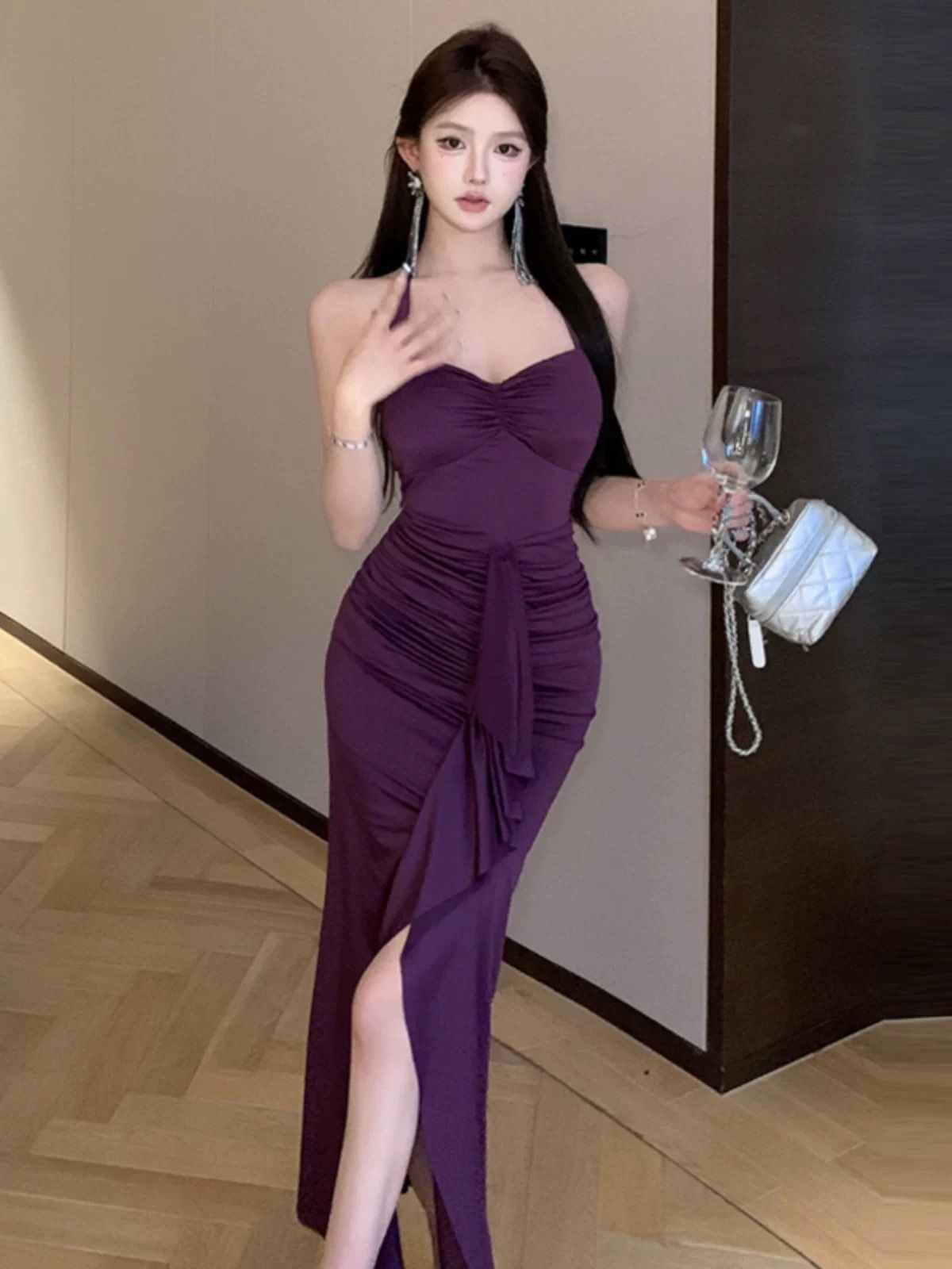 Queen on vacay dress CD379 image