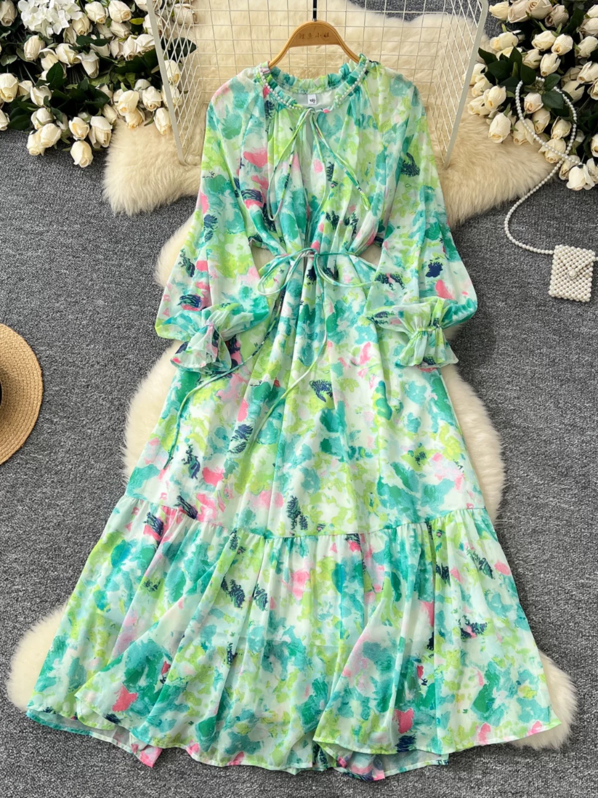 Rock and roll girl floral dress CD850 image