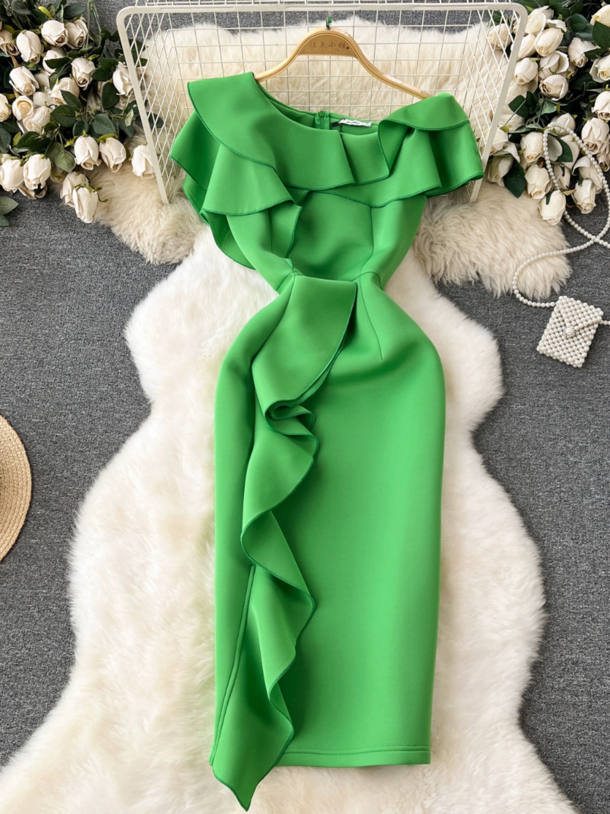 Perfectly classic dress EBC200 image