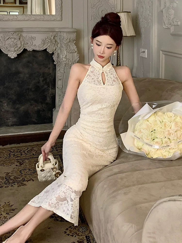 In the right zone lace dress FBC438 image