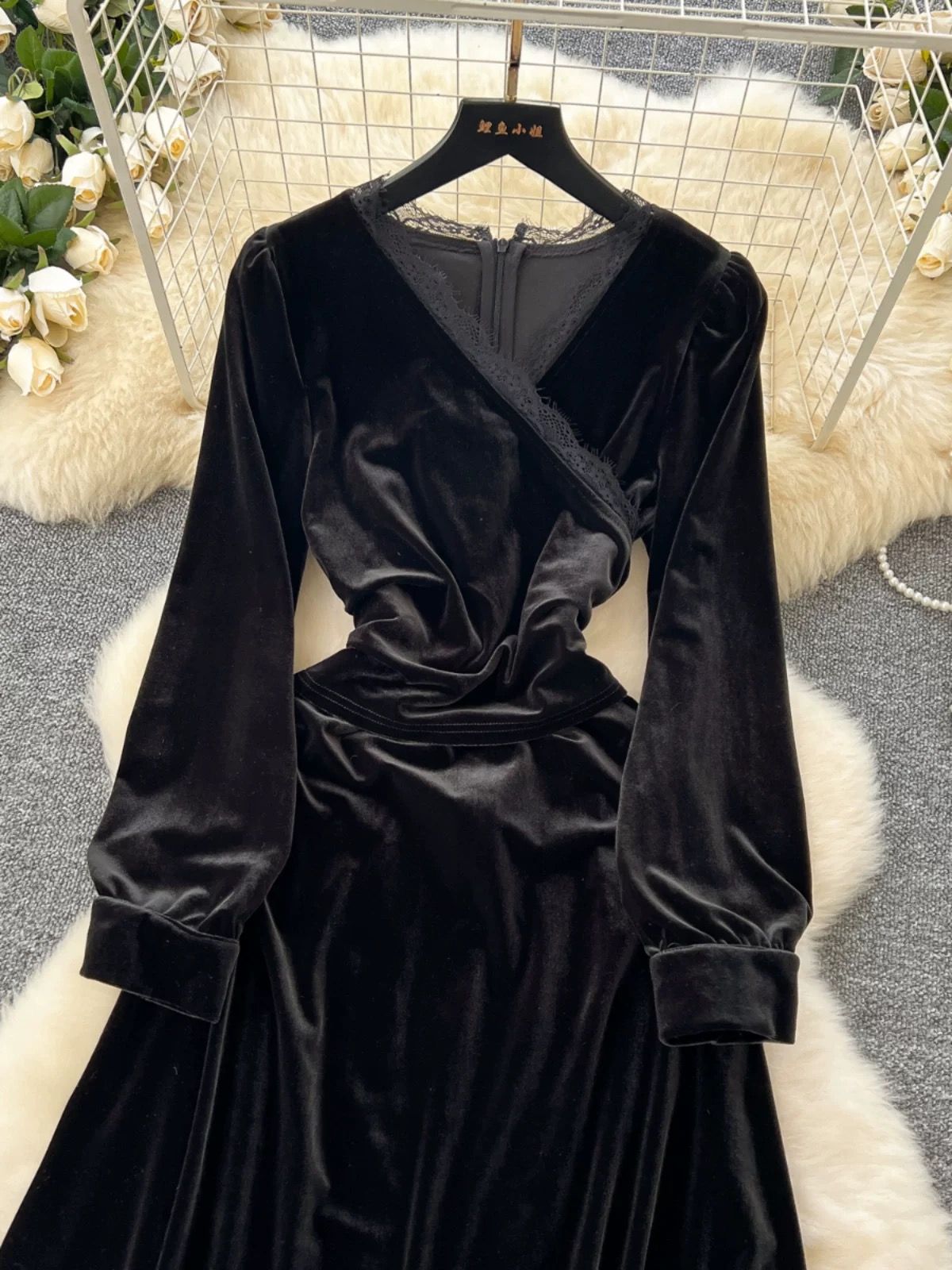 Highly favored dress FD640 image