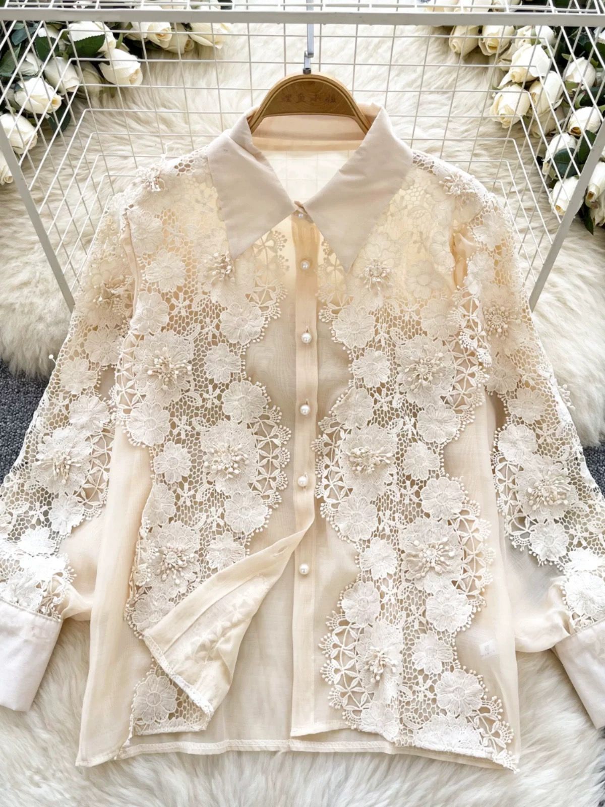 Forgetting you blouse BE344 image